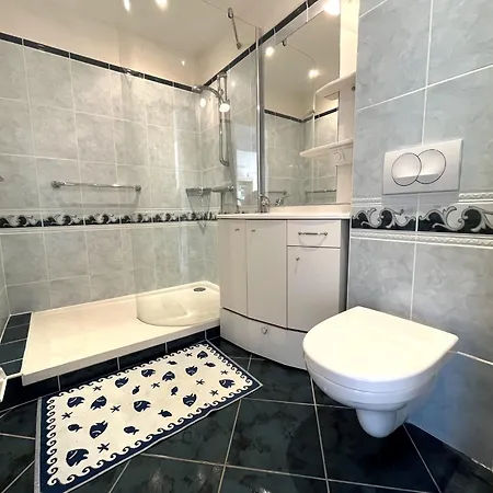 Charmant T1 Bis Avec Vue Mer, Parking, Ascenseur A - Fr-1-539-35 * Saint-Palais-sur-Mer